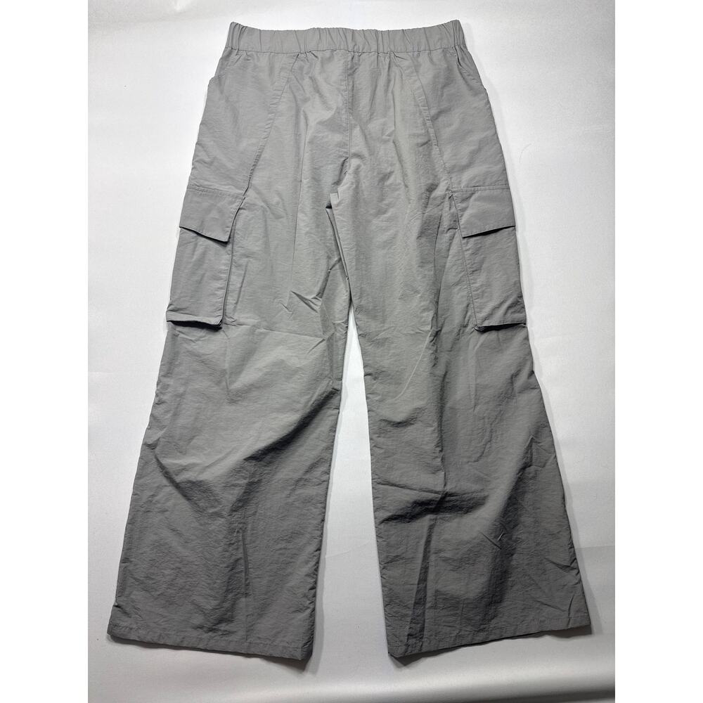 Halara Women's Mid Rise Button Zipper Side Pocket Wide Leg Cargo Pant XL (35x30) - Picture 2 of 5